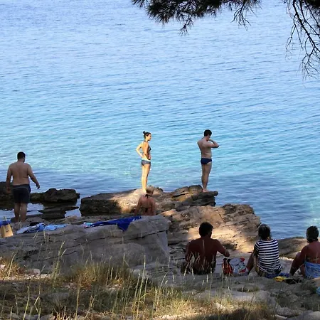 Apartament With A Parking Space Bozava, Dugi Otok - 8124 Božava