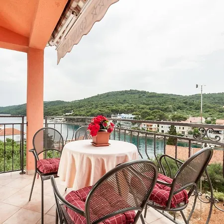 Apartments With A Parking Space Bozava, Dugi Otok - 8124