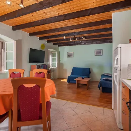 Apartments With Parking Space Bozava, Dugi Otok - 8124 Daire Božava