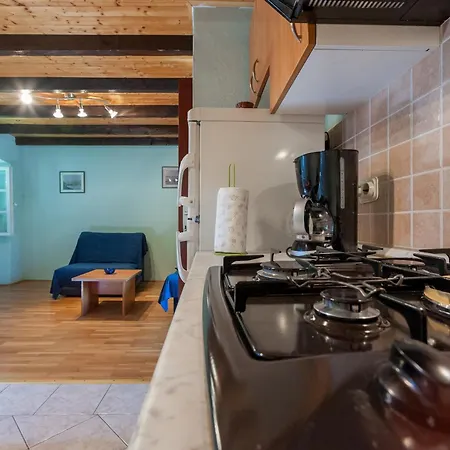 Apartman Apartments With A Parking Space Bozava, Dugi Otok - 8124 Bozava