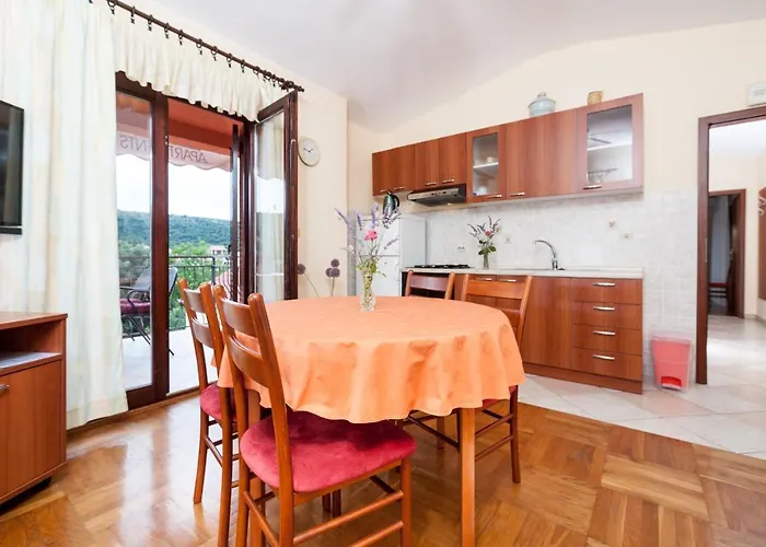 Apartamento With Parking Space Bozava, Dugi Otok - 8124 *
